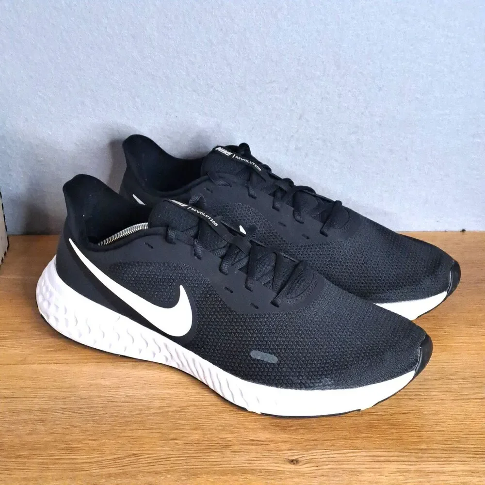 Nike Revolution 5 Men 14 Black Running Shoes Lightweight Cushioned Sneakers